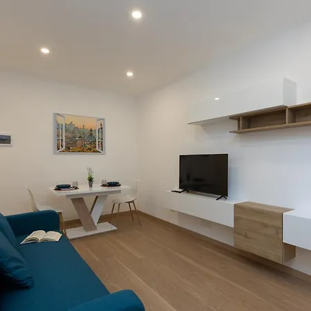 Apartment Elegant House - 5 Minuti Da Ponte Milvio *