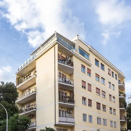 Apartment Elegant House - 5 Minuti Da Ponte Milvio *